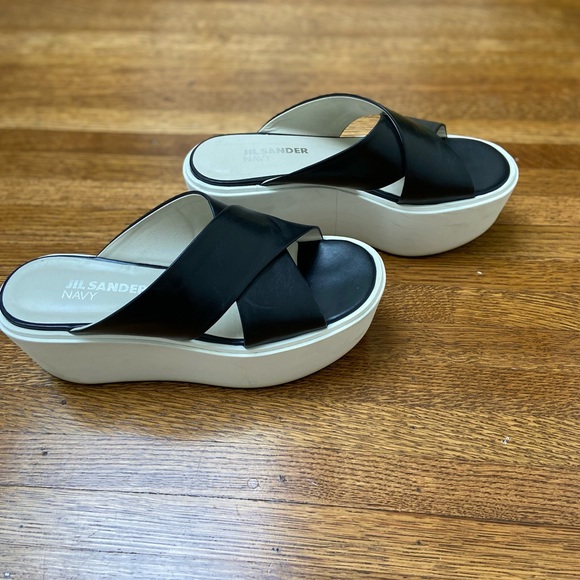 Jil Sander navy pumps - Picture 3 of 3